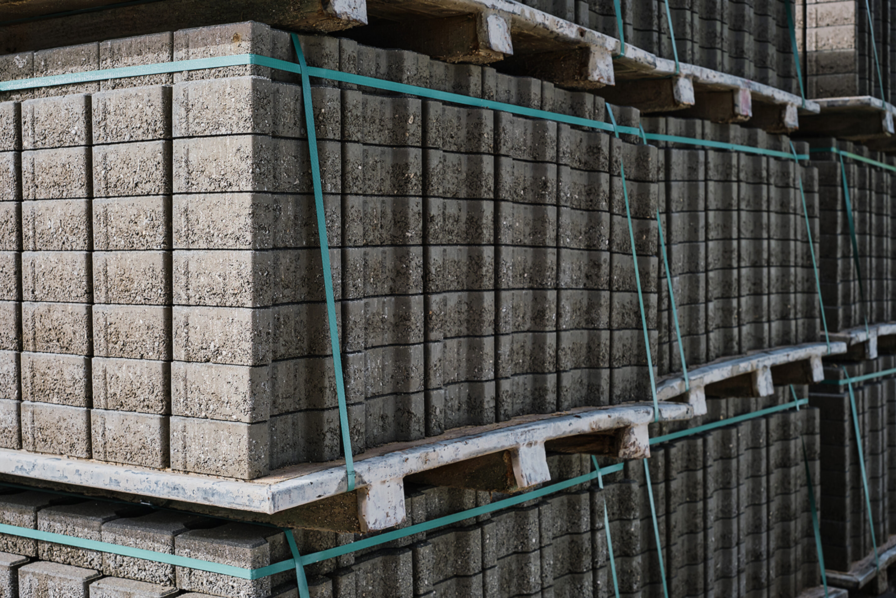 Lcz bouwmaterialen logisitiek