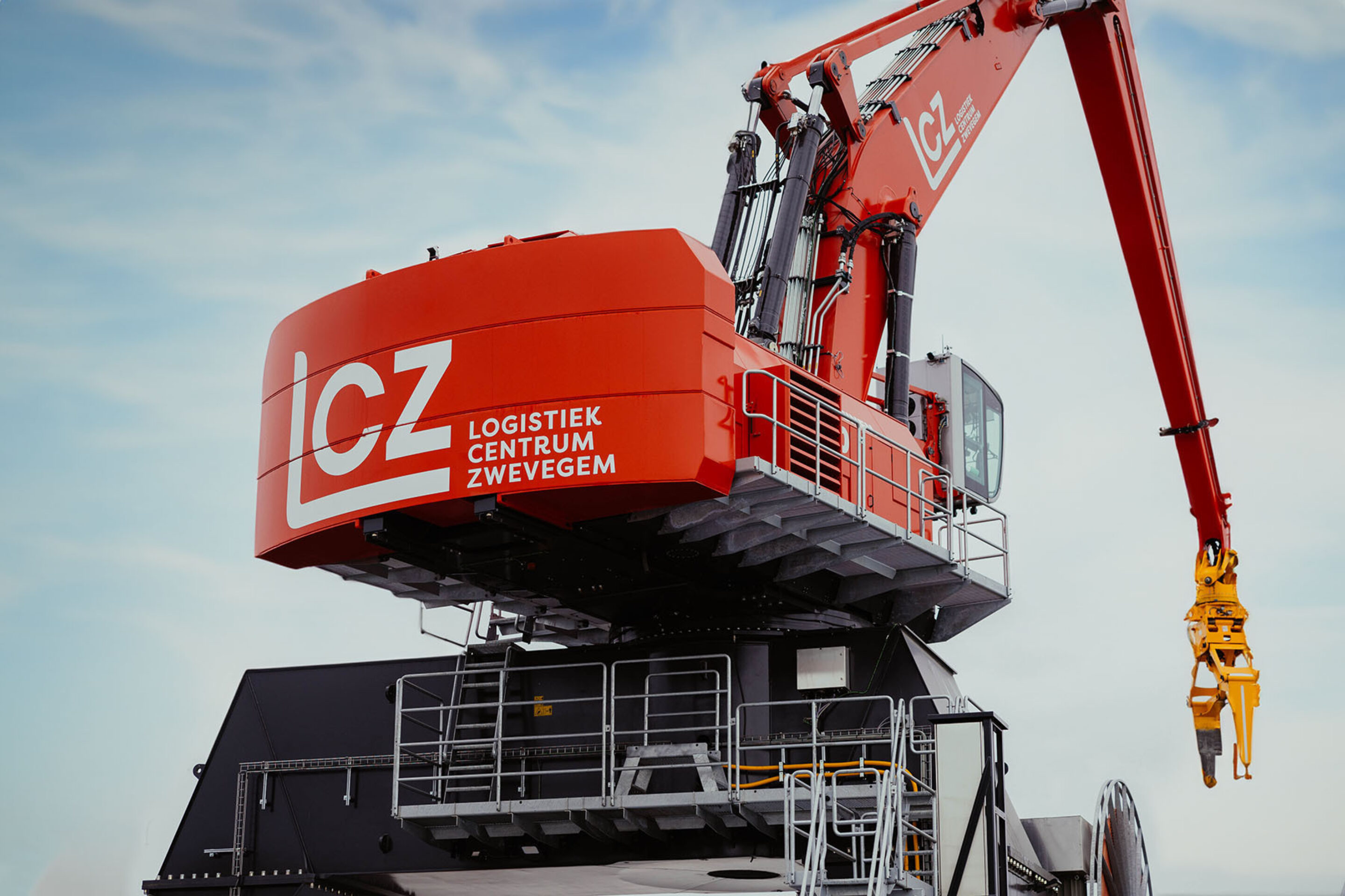 LCZ 79